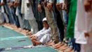 هندوس يقتلون مسلما شكوا في وجود لحم بقر معه 