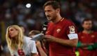 توتي مطلوب في فريق درجة ثانية باليابان