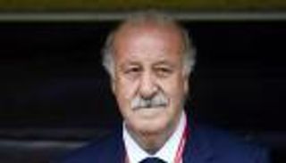 ديل بوسكي: رونالدو وميسي صنعا كرة القدم الإسبانية