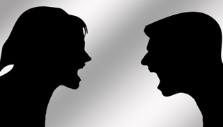 المشاجره قبل النوم تزيد من الالتهابات بنسبة ١٠٪ 