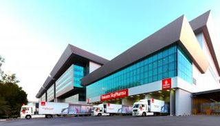 الإمارات سكاي فارما