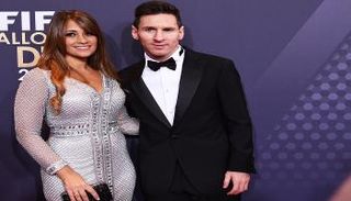 ميسي وأنطونيلا