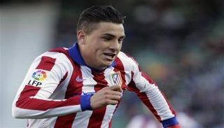 إنتر يتواصل مع أتلتيكو لشراء مدافعه