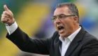 مدرب الزمالك يحارب الأخطاء بالفيديو