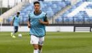 ريال مدريد يحصن لاعبه الشاب من كبار أوروبا