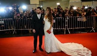 حفل زفاف ميسي شهد حضورا مميزا لأصدقائه