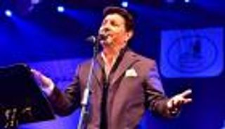 هاني شاكر يحيي حفلا خيريا لصالح اللاجئات والأطفال العرب