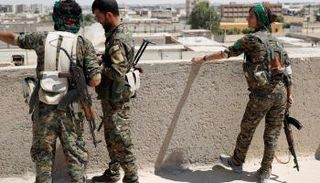 قوات سوريا الديمقراطية أثارت الجدل بين تركيا وأمريكا - رويترز