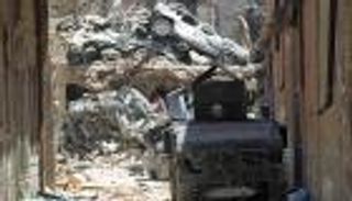 أحد رهائن داعش يروي قصص التعذيب في سجون التنظيم الإرهابي