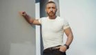السقا لهنيدي: أنت رأس السهم الذي انطلق منه جيل كامل
