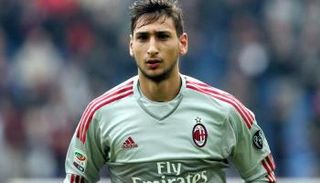 حارس مرمى ميلان