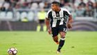 محاولة أخيرة من تشيلسي لخطف لاعب يوفنتوس