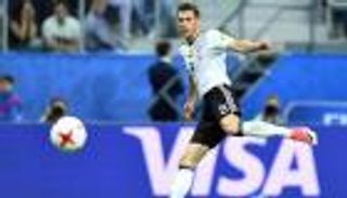 بيرهوف يعلق على انتقال جورتزكا المحتمل لبايرن ميونيخ