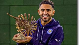 محرز نجم الجزائر