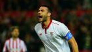 ليستر سيتي يرغب في ضم قائد إشبيلية