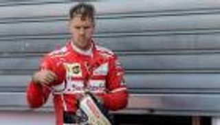 فيتل لن يواجه عقوبات إضافية بسبب هاميلتون