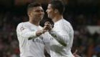 كاسيميرو يدعم بقاء رونالدو لسبب غريب