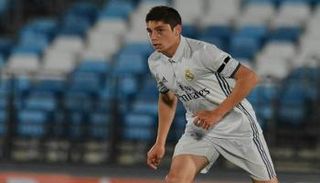 فالفيردي ينتقل معارا لديبورتيفو