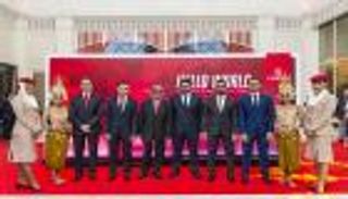 طيران الإمارات تحتفل بتدشين خدمتها اليومية إلى كمبوديا