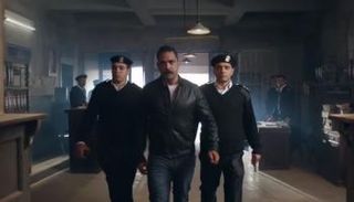 أمير كرارة في أحد مشاهد مسلسل كلبش