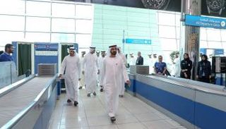 محمد بن راشد يطمئن على حركة المسافرين عبر مطار دبي الدولي