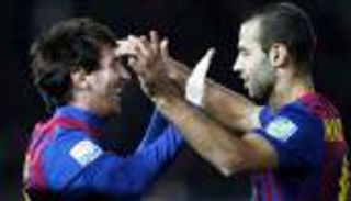 ماسكيرانو يرحب بتجديد عقد ميسي مع برشلونة