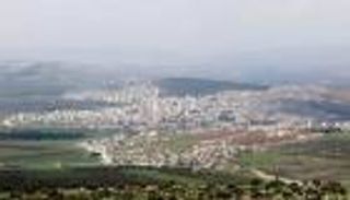 إيران تدخل سباق خطب ود الأكراد بشمال سوريا