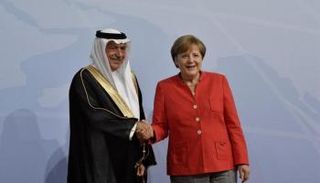 ميركل ترحب برئيس وفد المملكة الدكتور إبراهيم بن عبدالعزيز العساف