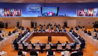 ميركل خلال كلمتها بقمة العشرين