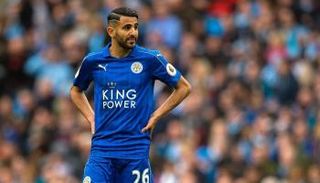 محرز نجم الجزائر