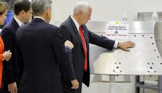 نائب الرئيس الأمريكي مايك بنس