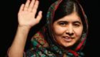 ملالا تحتفل بإنهاء الثانوية بحساب على "تويتر"