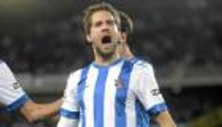 صراع إيطالي على مدافع سوسيداد