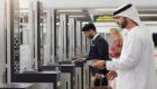 850 ألف مسافر عبروا البوابات الذكية لمطار الشارقة في 9 أشهر