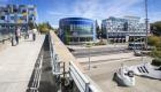 بالصور.. أديداس تصمم حذاء خاصا لكل ولاية أمريكية  