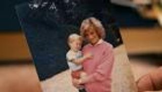 بالفيديو.. إعلان أول فيلم وثائقي للأميرة ديانا تنتجه الأسرة المالكة 