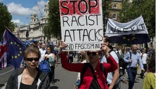 تظاهرة ببريطانية لرفض جرائم الكراهية