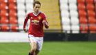 "رقم القميص" آخر حيل مورينيو لطرد يانوزاي