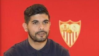 بانيجا يعود لإشبيلية