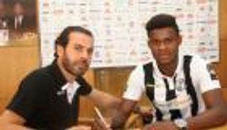 الصفاقسي يحصن مواهبه بعقود طويلة الأمد