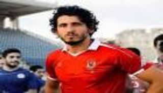 مفاجأة.. كريستال بالاس يسبق وست بروميتش لمدافع الأهلى