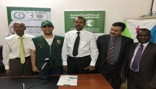 فريق مركز الملك سلمان للإغاثة يوقع عقدا مع مستشفى الرحمة 