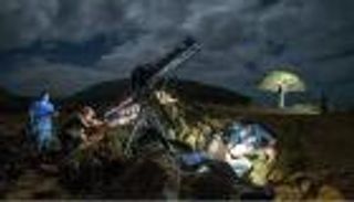 بالصور.. دبي تطلق وثائقيا عالميا يرصد علاقة الإنسان بالتكنولوجيا