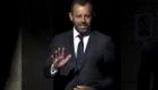 فضيحة قطرية جديدة تطارد رئيس برشلونة السابق