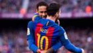 نيمار: لست في منافسة مع ميسي على تسجيل الأهداف