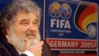 وفاة بليزر الموقوف مدى الحياة في فضائح فساد الفيفا