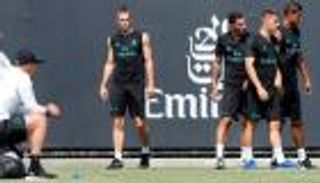 بالفيديو.. بيل وكروس في تدريبات الريال بأمريكا