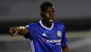 تشيلسي يحدد شرطا وحيدا لإعارة زوما إلى ستوك سيتي