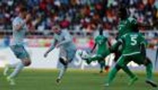 بالفيديو.. روني يدشّن عودته لإيفرتون بهدف رائع