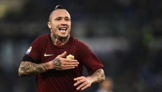 يونايتد يرصد ناينجولان تحسبا لفشل ضم داير